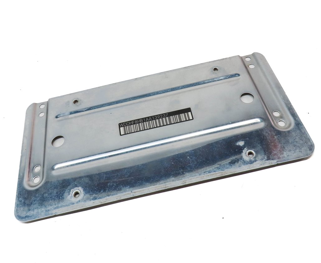 Thumbnail 3: 2010 MERCEDES E350 (W212) REAR TRUNK LID MOUNT LICENSE PLATE MOUNT BRACKET