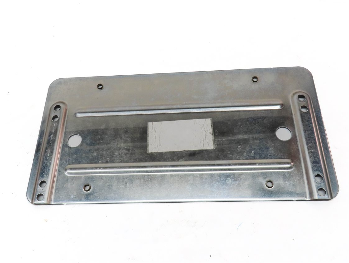 Thumbnail 4: 2010 MERCEDES E350 (W212) REAR TRUNK LID MOUNT LICENSE PLATE MOUNT BRACKET