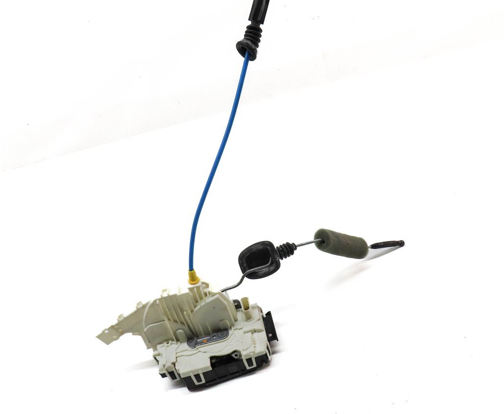 Thumbnail 3: 2010-2019 MB C300 C350 E350 E550 GLK250 GLK350 SL450 SL550 LEFT FRONT DOOR LATCH