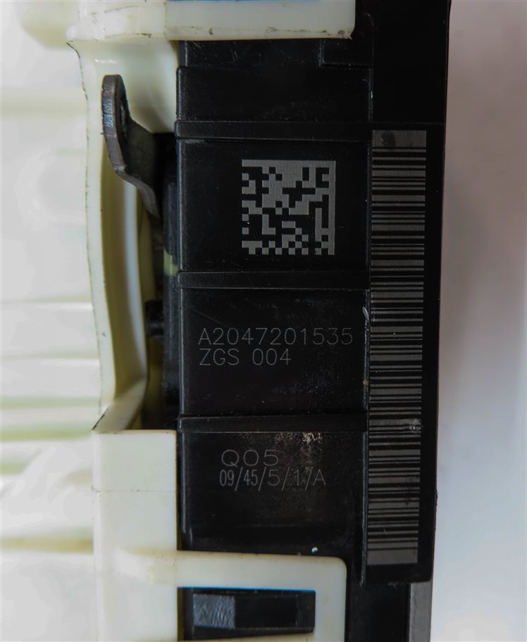Thumbnail 6: 2010-2019 MB C300 C350 E350 E550 GLK250 GLK350 SL450 SL550 LEFT FRONT DOOR LATCH