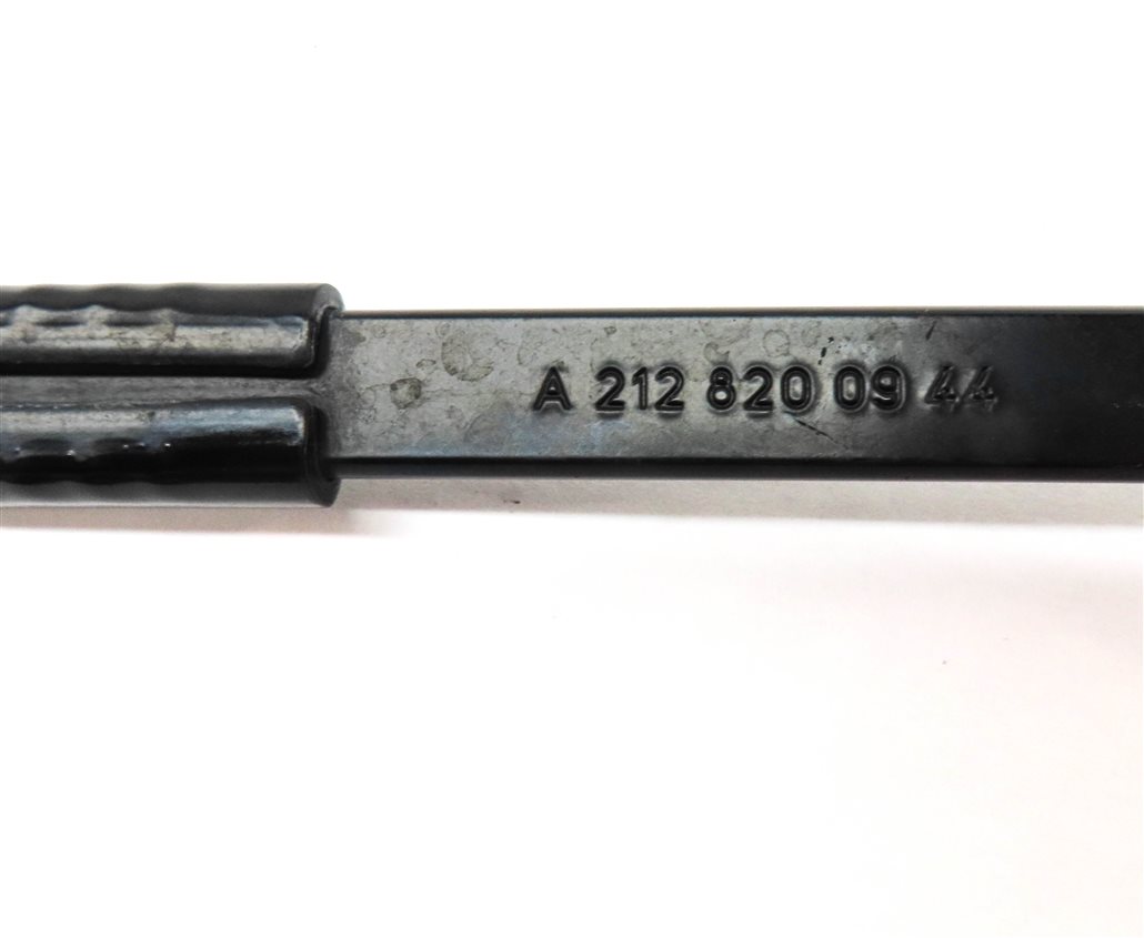 Thumbnail 6: 2010 MERCEDES E350 E63 (W212) FRONT LEFT & RIGHT WINDSHIELD WIPER ARM SET/2