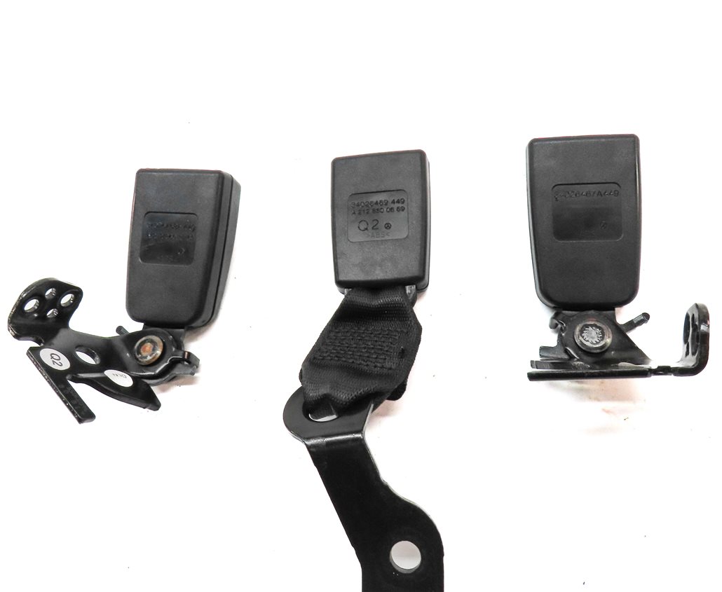 Thumbnail 4: 2010 MERCEDES E350 (W212) REAR LEFT CENTER RIGHT SEATBELT BUCKLE RECEIVER SET/3