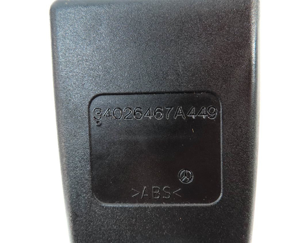 Thumbnail 5: 2010 MERCEDES E350 (W212) REAR LEFT CENTER RIGHT SEATBELT BUCKLE RECEIVER SET/3