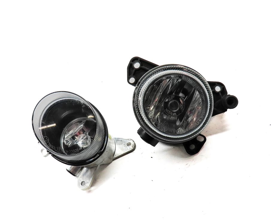 Thumbnail 3: 10-12 MERCEDES E-CLASS A207 C207 W207 W212 FRONT RIGHT PASSENGER FOGLIGHT SET/2
