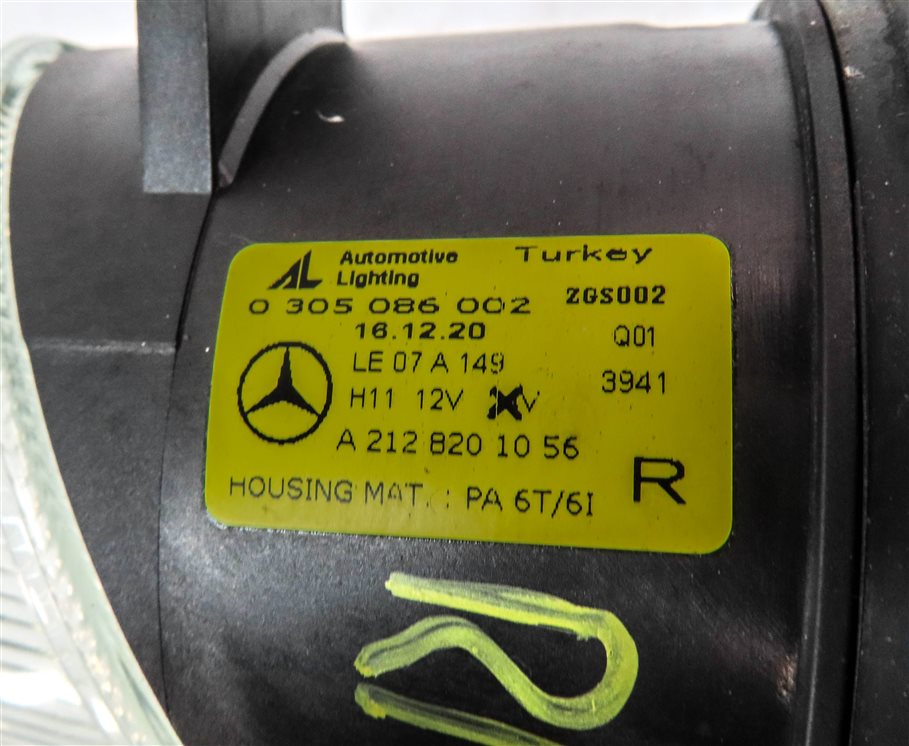 Thumbnail 7: 10-12 MERCEDES E-CLASS A207 C207 W207 W212 FRONT RIGHT PASSENGER FOGLIGHT SET/2