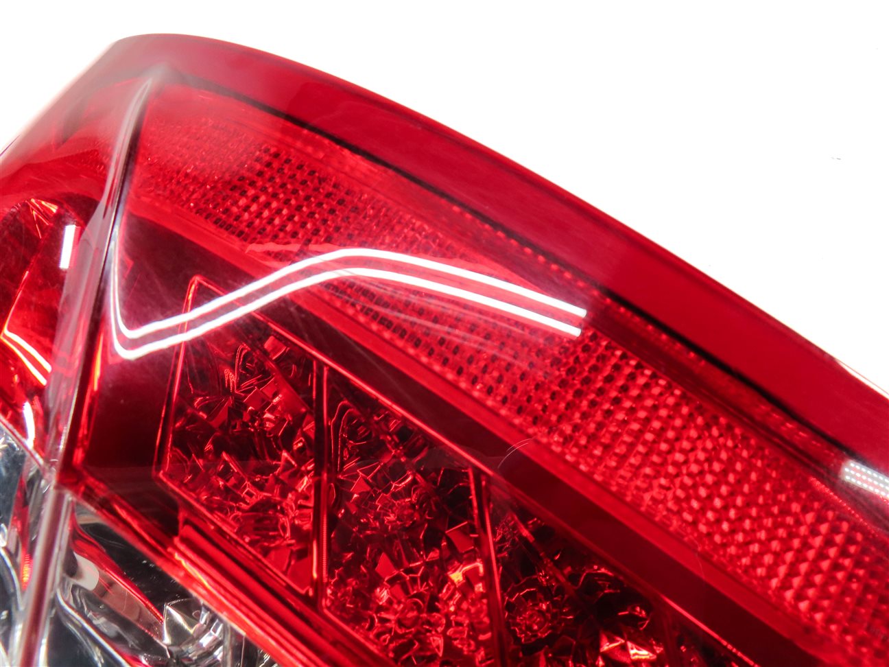 Thumbnail 7: 10-13 MERCEDES E-CLASS (W212) SEDAN LEFT DRIVER REAR TAILLIGHT BRAKE LIGHT LAMP