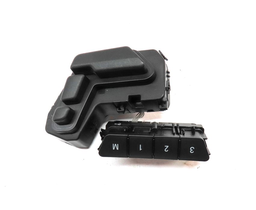Thumbnail 4: 10 MERCEDES E350 (W212) FRONT RIGHT PASSENGER MEMORY SEAT POSITION ADJUST SWITCH