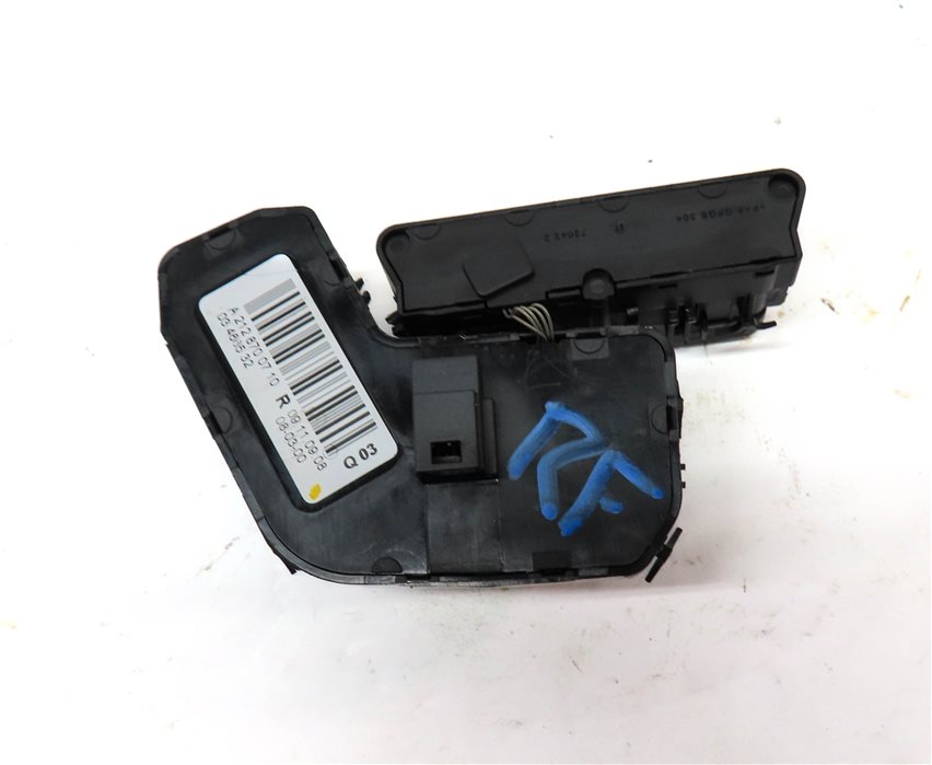 Thumbnail 5: 10 MERCEDES E350 (W212) FRONT RIGHT PASSENGER MEMORY SEAT POSITION ADJUST SWITCH