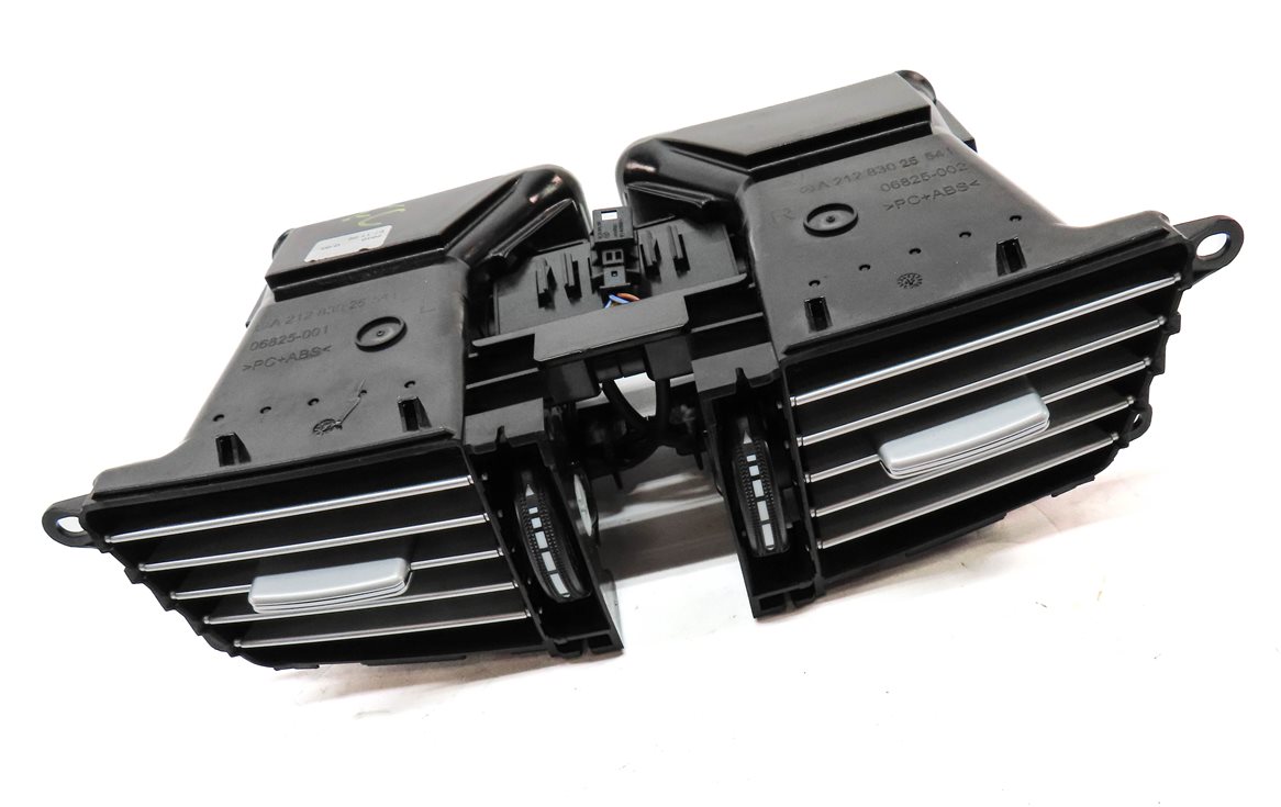 Thumbnail 3: 2010 MERCEDES E350 (W212) FRONT CENTER DASH HEAT AIR AC HVAC DUAL VENT (Black)