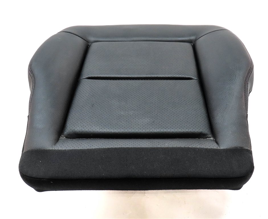 Thumbnail 4: 2010 E350 W212 FRONT RIGHT PASSENGER LOWER MEMORY HEAT SEAT CUSHION (Black)