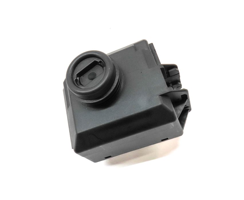 Thumbnail 3: 2010-2015 MERCEDES E GLK CLS SLS CLASS (C197 W204 W212 X204) IGNITION SWITCH