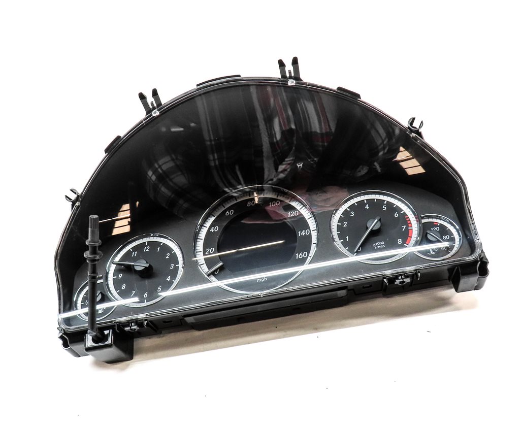 Thumbnail 4: 2010 MERCEDES E350 E550 (W212) SPEEDOMETER INSTRUMENT GAUGE CLUSTER (76k)
