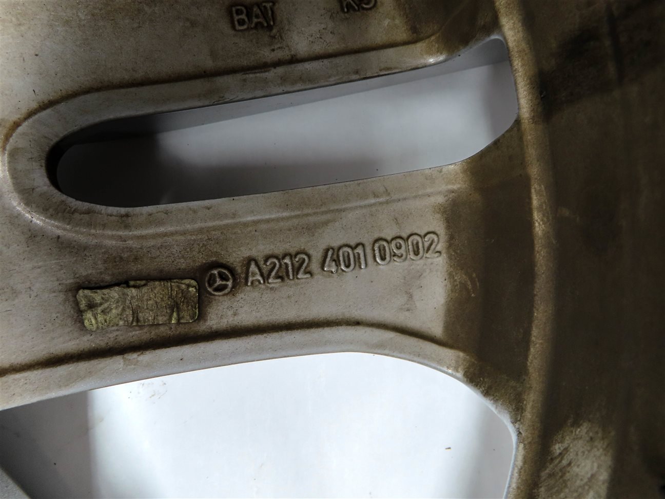 Thumbnail 4: 10-11 MERCEDES E350 E550 (W212) 17X8 10 SPOKE 5 PAIR ALUMINUM WHEEL RIM