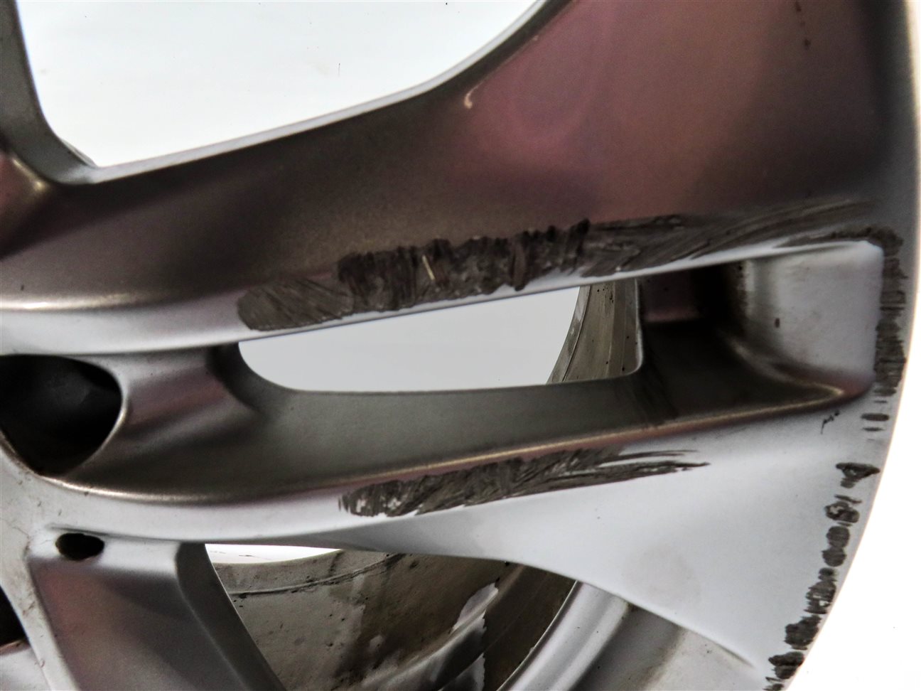 Thumbnail 6: 10-11 MERCEDES E350 E550 (W212) 17X8 10 SPOKE 5 PAIR ALUMINUM WHEEL RIM