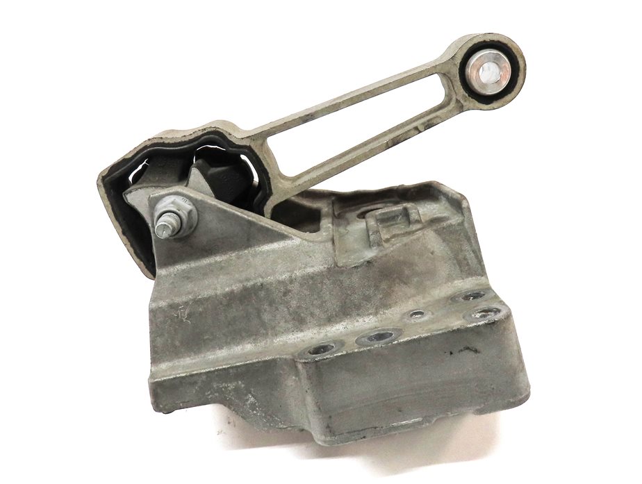 Thumbnail 3: 2016 LAND ROVER DISCOVERY SPORT (L550) 2.0L ENGINE UPPER MOTOR MOUNT BRACKET