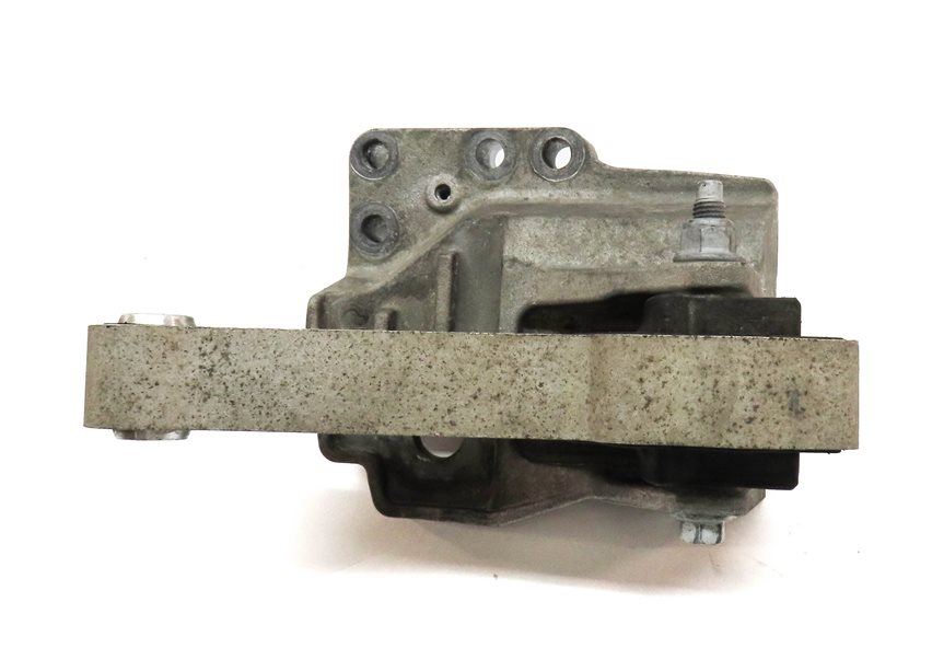 Thumbnail 4: 2016 LAND ROVER DISCOVERY SPORT (L550) 2.0L ENGINE UPPER MOTOR MOUNT BRACKET