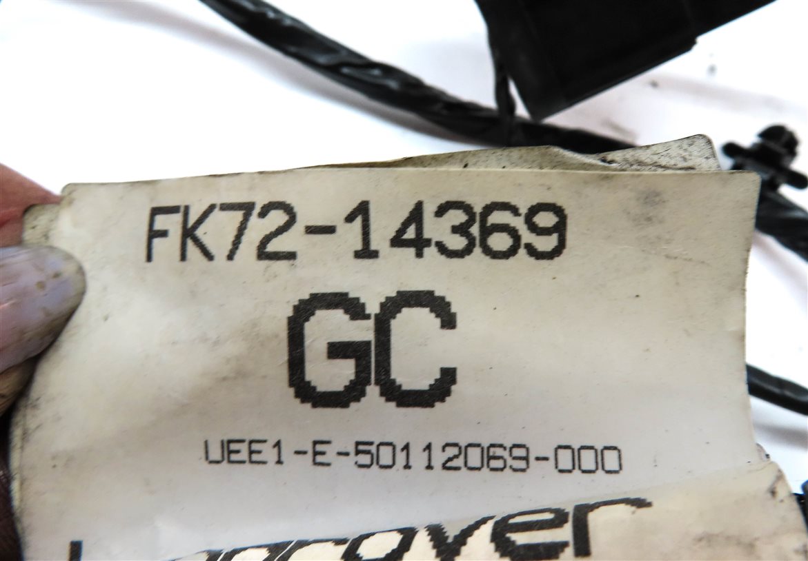 Thumbnail 4: 2016 DISCOVERY SPORT (L550) FRONT PARK ASSIST PDC SENSOR SET 4 (BLACK) & HARNESS