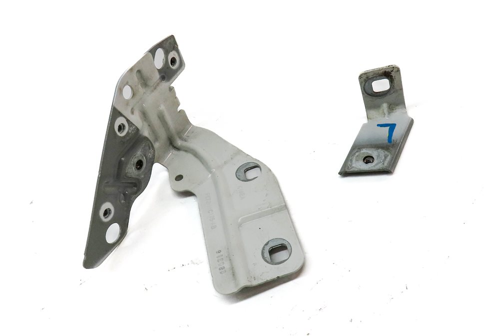 Thumbnail 3: 2016 LAND ROVER DISCOVERY SPORT (L550) FRONT LEFT FENDER MOUNT BRACKET SET 2