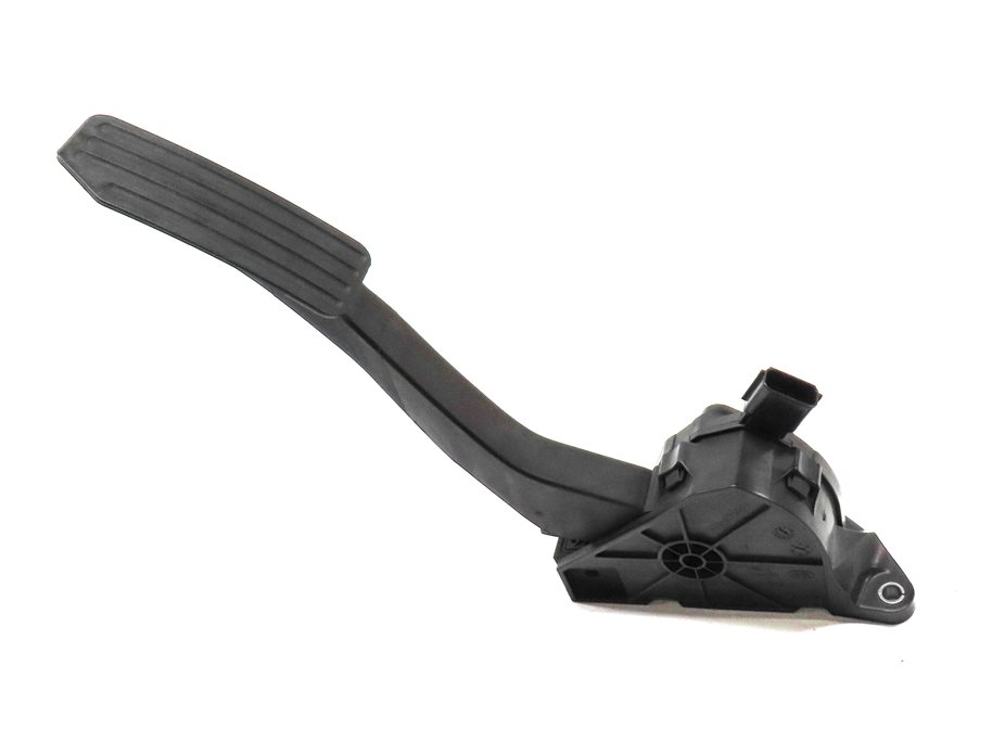 Thumbnail 6: 2016 LAND ROVER DISCOVERY SPORT (L550) FRONT LEFT ACCELERATOR GAS PEDAL