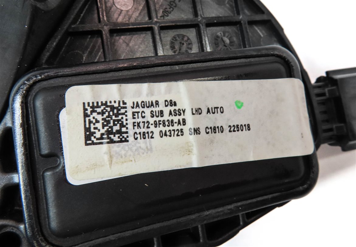 Thumbnail 7: 2016 LAND ROVER DISCOVERY SPORT (L550) FRONT LEFT ACCELERATOR GAS PEDAL