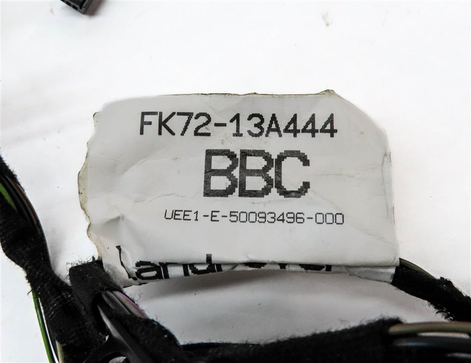 Thumbnail 6: 2016 LAND ROVER DISCOVERY SPORT L550 FOLDING 2ND ROW SEAT SWITCH SET 2 & HARNESS
