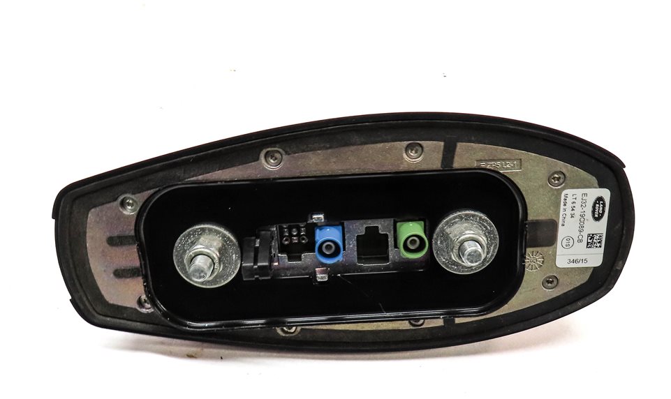 Thumbnail 6: 2005-2008 RANGE ROVER (L322) RADIO STEREO ROOF SHARK FIN ANTENNA (BLACK)