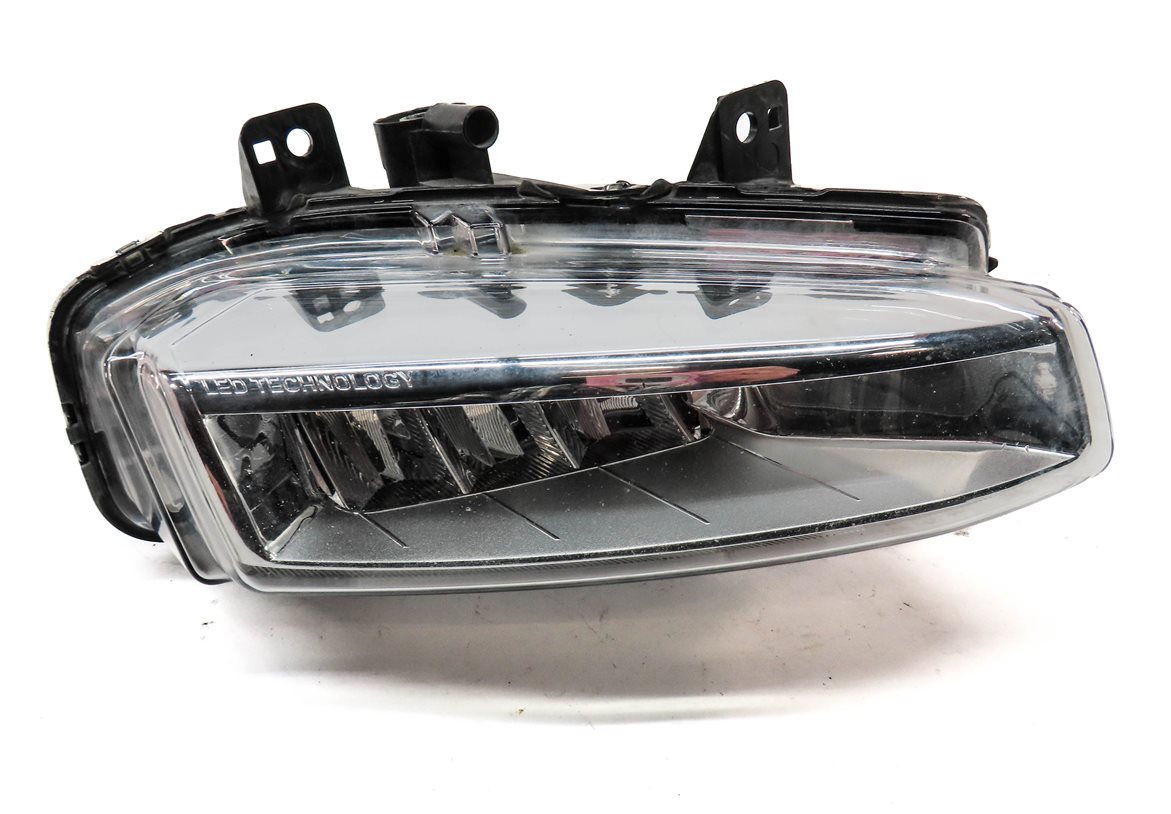 Thumbnail 2: 2015-2019 LAND ROVER DISCOVERY SPORT (L550) RIGHT FOGLIGHT FOG LIGHT LAMP