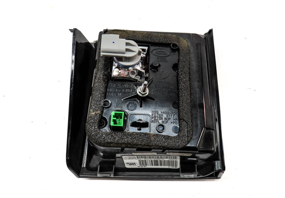 Thumbnail 4: 2015-2019 LAND ROVER DISCOVERY SPORT (L550) LEFT REAR INNER TAILLIGHT LIGHT LAMP