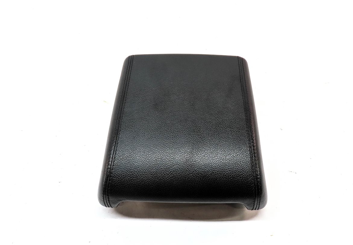 Thumbnail 2: 2015-2019 DISCOVERY SPORT (L550) FRONT CENTER CONSOLE ARMREST LID (Black)