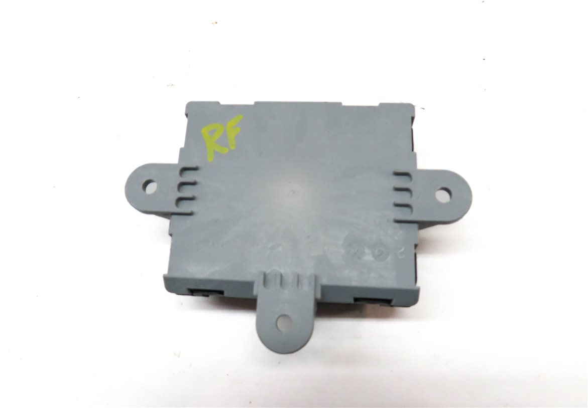 Thumbnail 5: 2016 LAND ROVER DISCOVERY SPORT (L550) FRONT RIGHT DOOR CONTROL MODULE