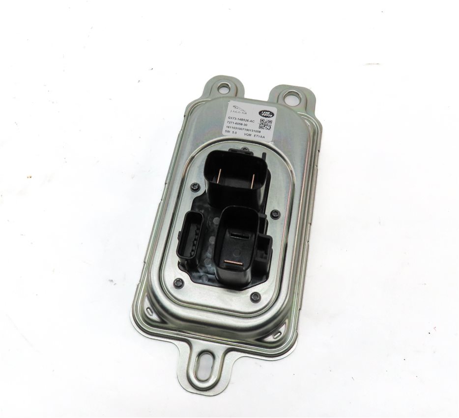 Thumbnail 1: 2016 LAND ROVER DISCOVERY SPORT (L550) VOLTAGE POWER INVERTER CONTROL MODULE