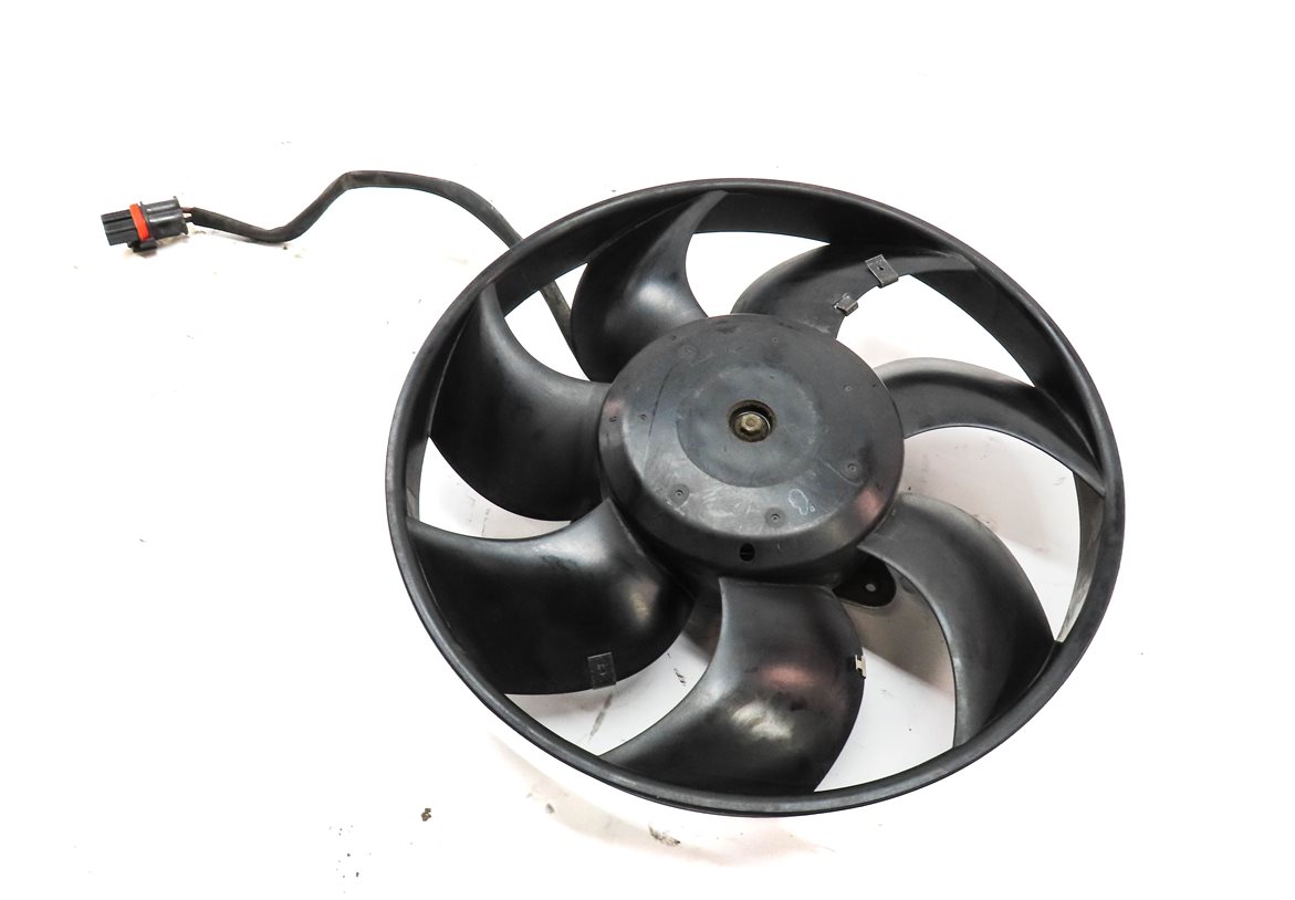 12-17 LR2 DISCOVERY SPORT EVOQUE (L538 L550) SMALL RADIATOR COOLING FAN & MOTOR