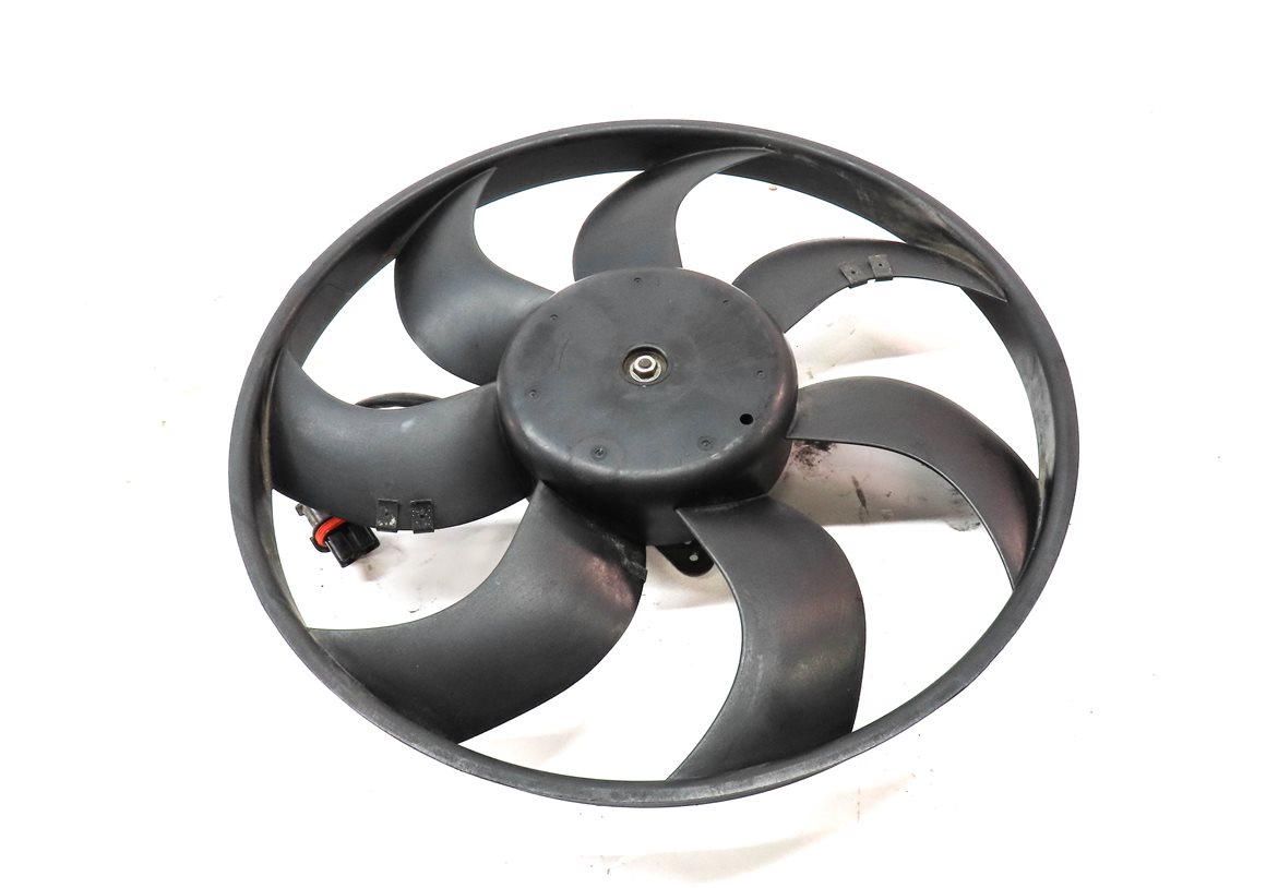 Thumbnail 2: 12-17 LR2 DISCOVERY SPORT EVOQUE (L538 L550) LARGE RADIATOR COOLING FAN & MOTOR