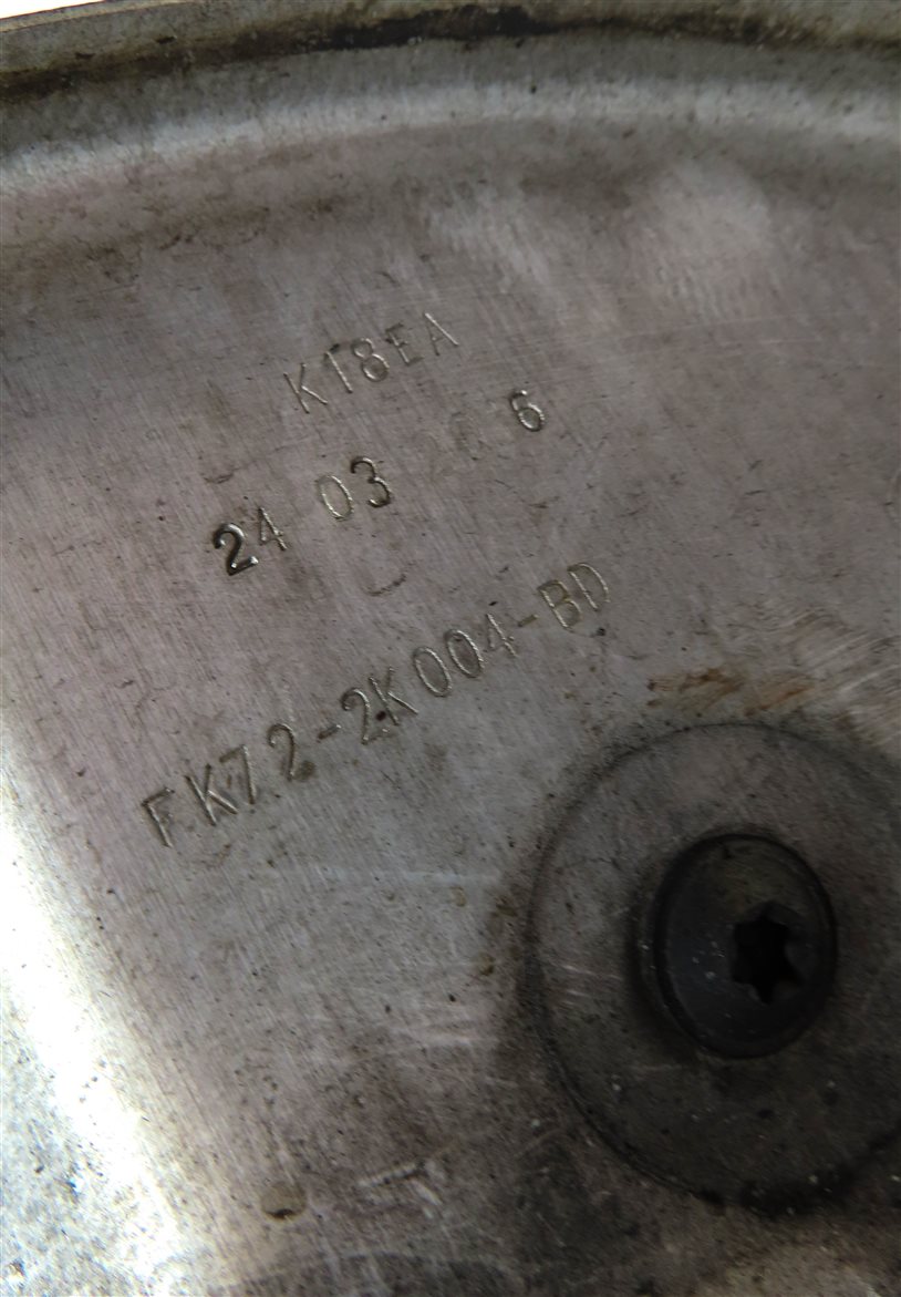 Thumbnail 6: 2015-2019 DISCOVERY SPORT EVOQUE (L538 L550) RIGHT FRONT SPINDLE KNUCKLE HUB