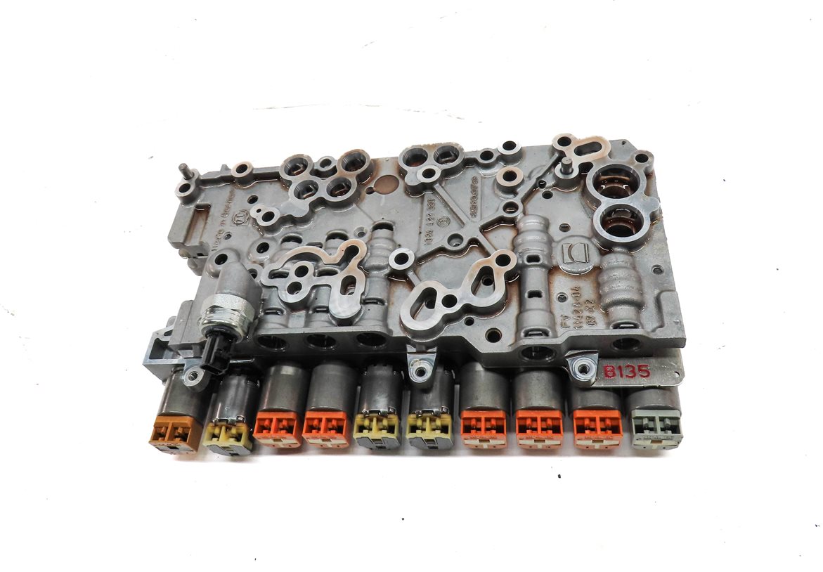 Thumbnail 2: 16-17 LAND ROVER DISCOVERY SPORT (L550) AUTO TRANSMISSION VALVE BODY MECHANICAL