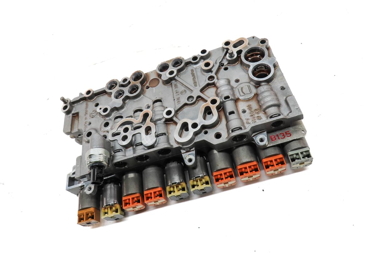 Thumbnail 3: 16-17 LAND ROVER DISCOVERY SPORT (L550) AUTO TRANSMISSION VALVE BODY MECHANICAL