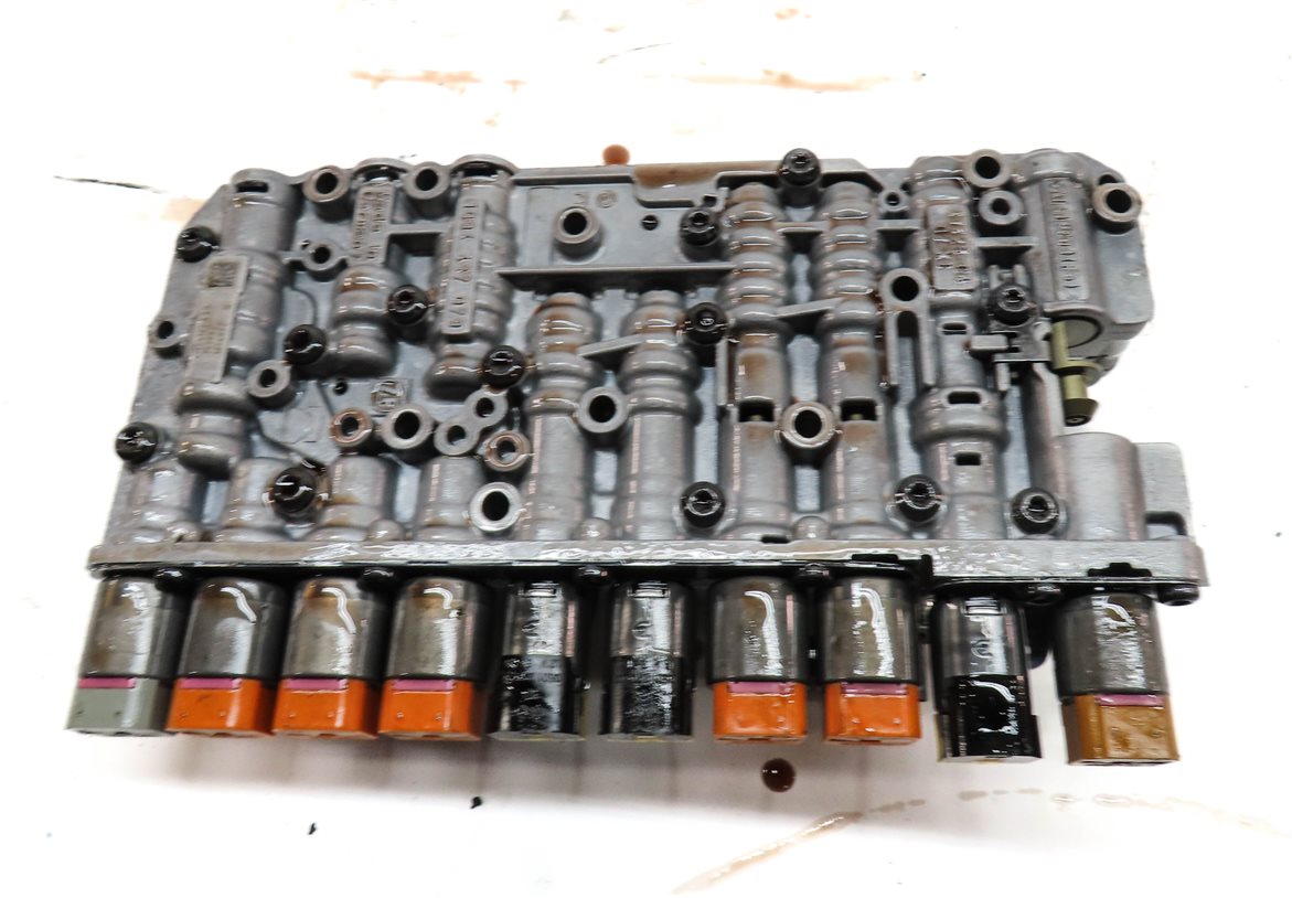 Thumbnail 8: 16-17 LAND ROVER DISCOVERY SPORT (L550) AUTO TRANSMISSION VALVE BODY MECHANICAL