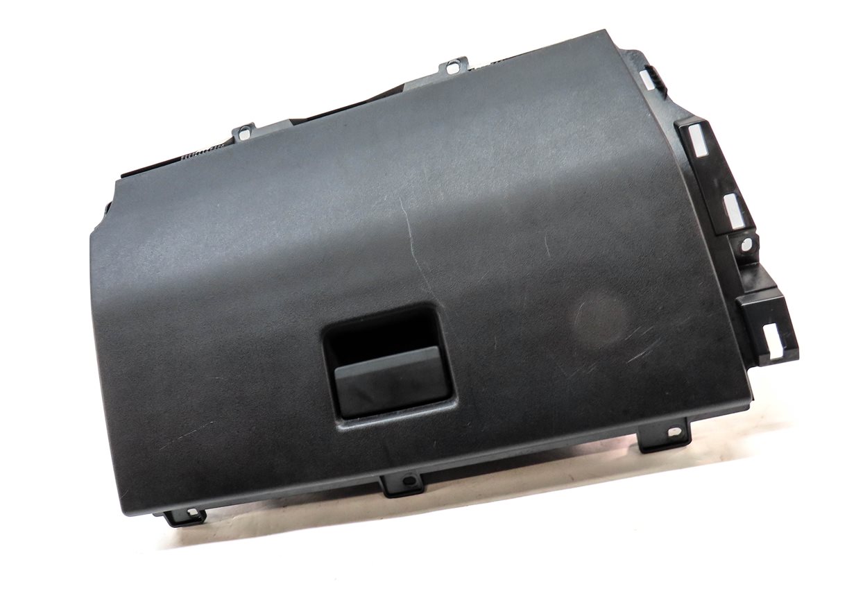 Thumbnail 3: 2015-2016 LAND ROVER DISCOVERY SPORT (L550) RIGHT GLOVE BOX ASSEMBLY (Black)