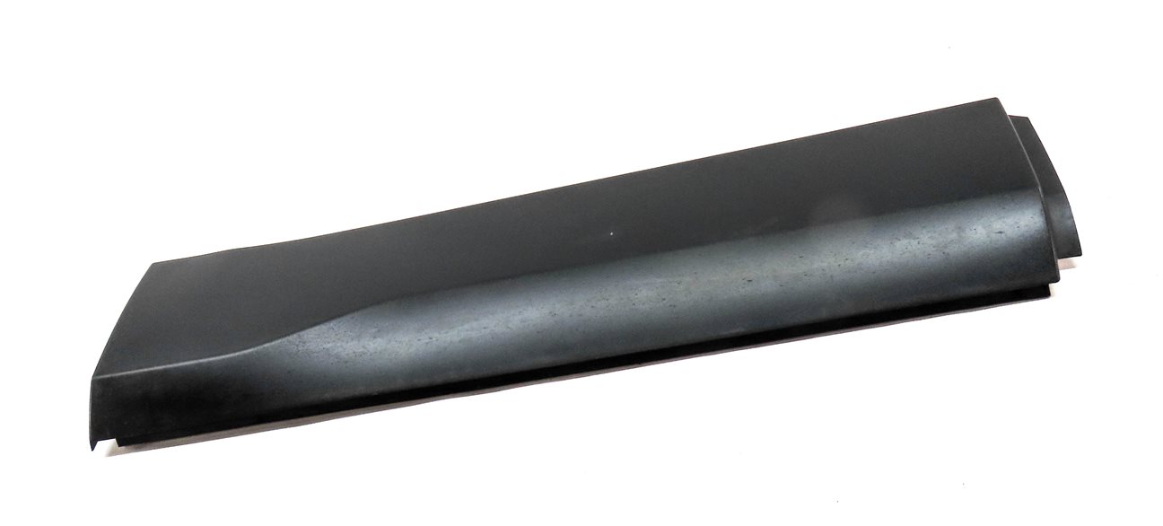 Thumbnail 3: 2016 LAND ROVER DISCOVERY SPORT (L550) REAR RIGHT LOWER DOOR MOULDING TRIM