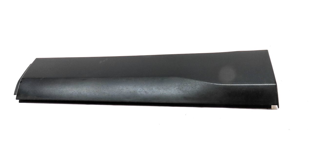 Thumbnail 2: 2016 LAND ROVER DISCOVERY SPORT (L550) REAR LEFT LOWER DOOR MOULDING TRIM
