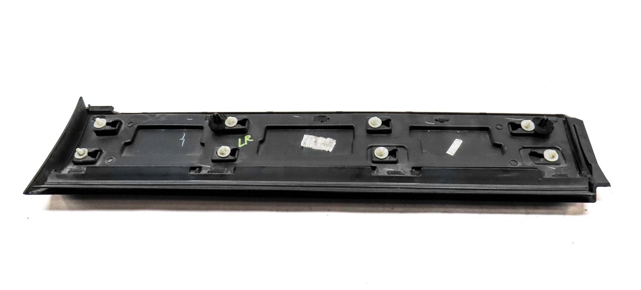 Thumbnail 5: 2016 LAND ROVER DISCOVERY SPORT (L550) REAR LEFT LOWER DOOR MOULDING TRIM