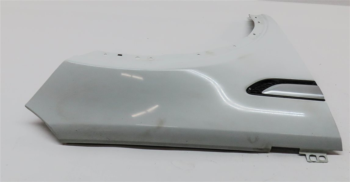 Thumbnail 4: 2015-2020 LAND ROVER DISCOVERY SPORT L550 FRONT RIGHT PASSENGER FENDER (White)