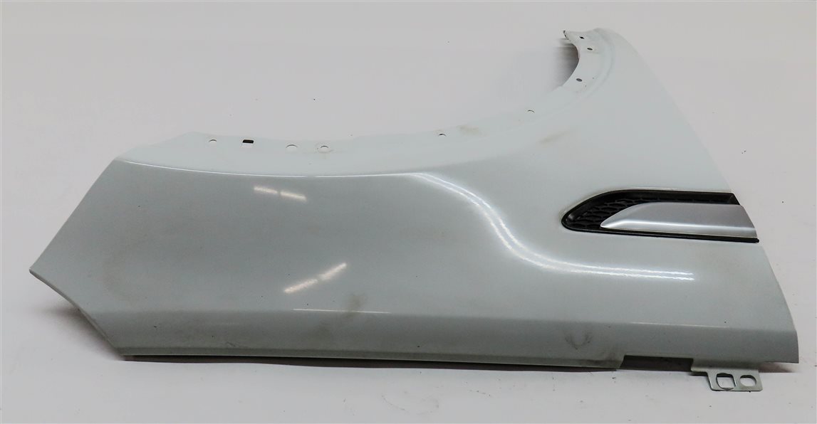 Thumbnail 5: 2015-2020 LAND ROVER DISCOVERY SPORT L550 FRONT RIGHT PASSENGER FENDER (White)