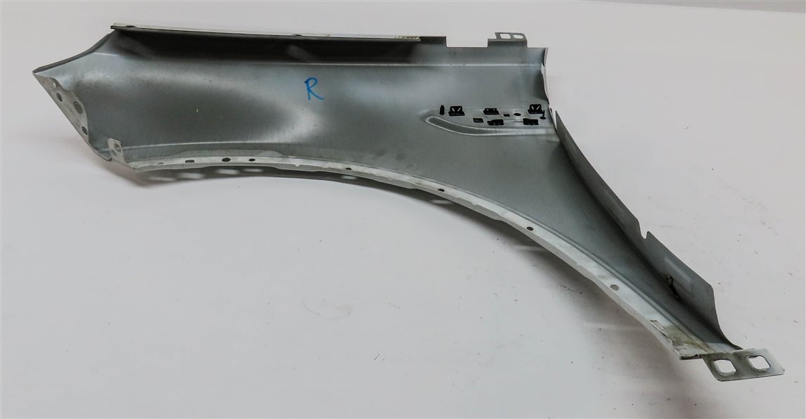 Thumbnail 6: 2015-2020 LAND ROVER DISCOVERY SPORT L550 FRONT RIGHT PASSENGER FENDER (White)