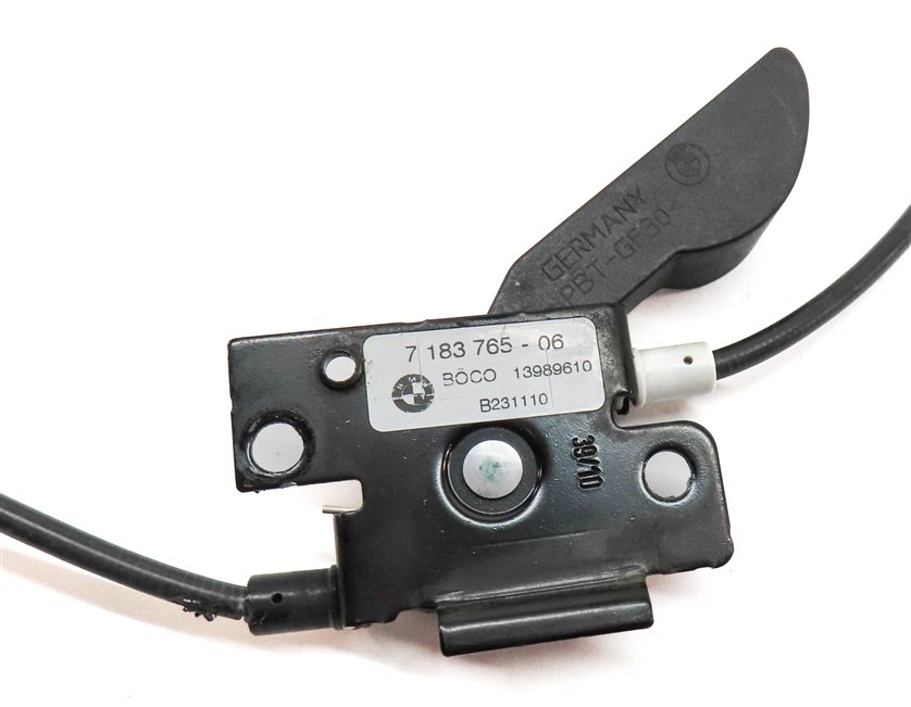 Thumbnail 6: 11 BMW 535XIGT F07 FRONT LEFT & RIGHT HOOD LOCK LATCH RELEASE LEVER SET w/CABLE