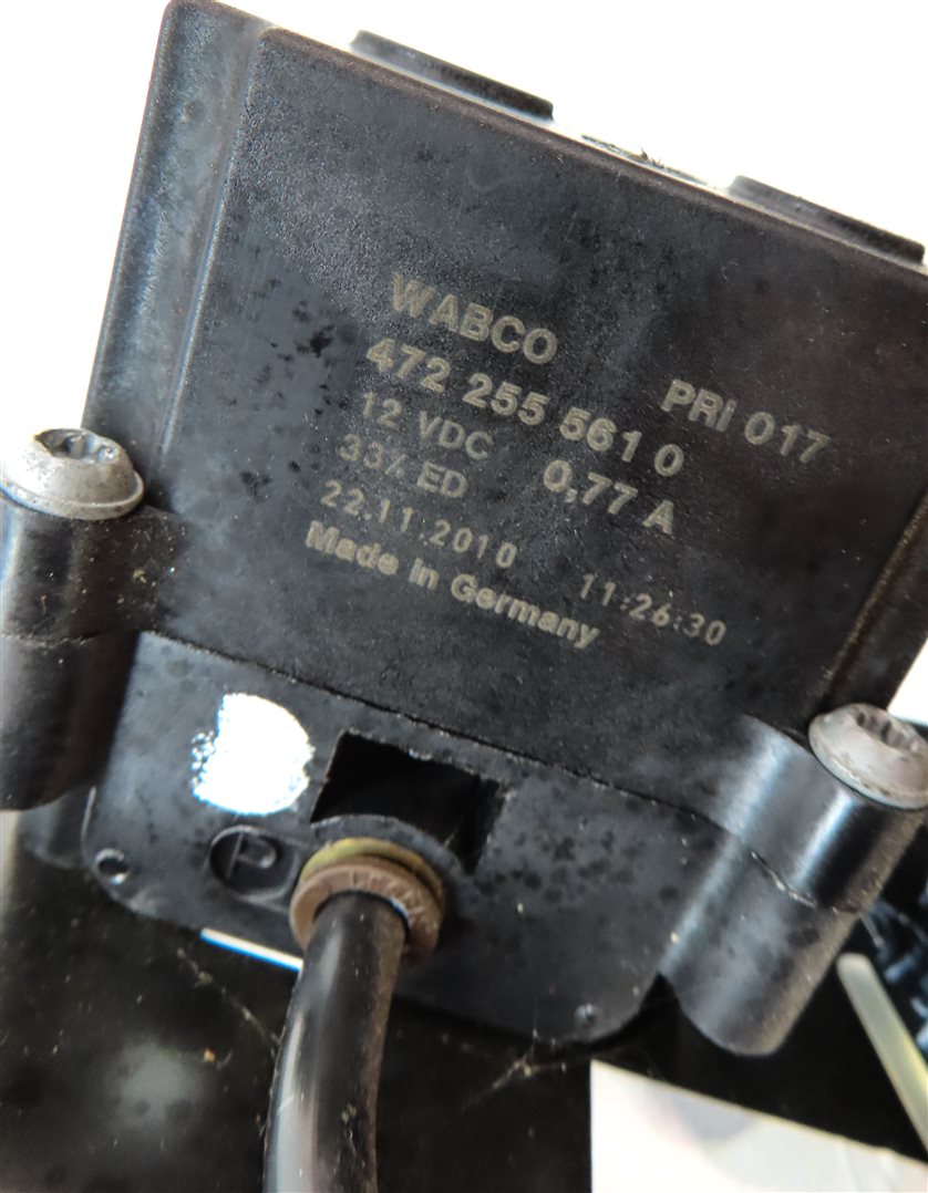 Thumbnail 8: 09-17 BMW 535iGT 550iGT 740i 750i 760i (F01 F10) AIR SUSPENSION COMPRESSOR PUMP