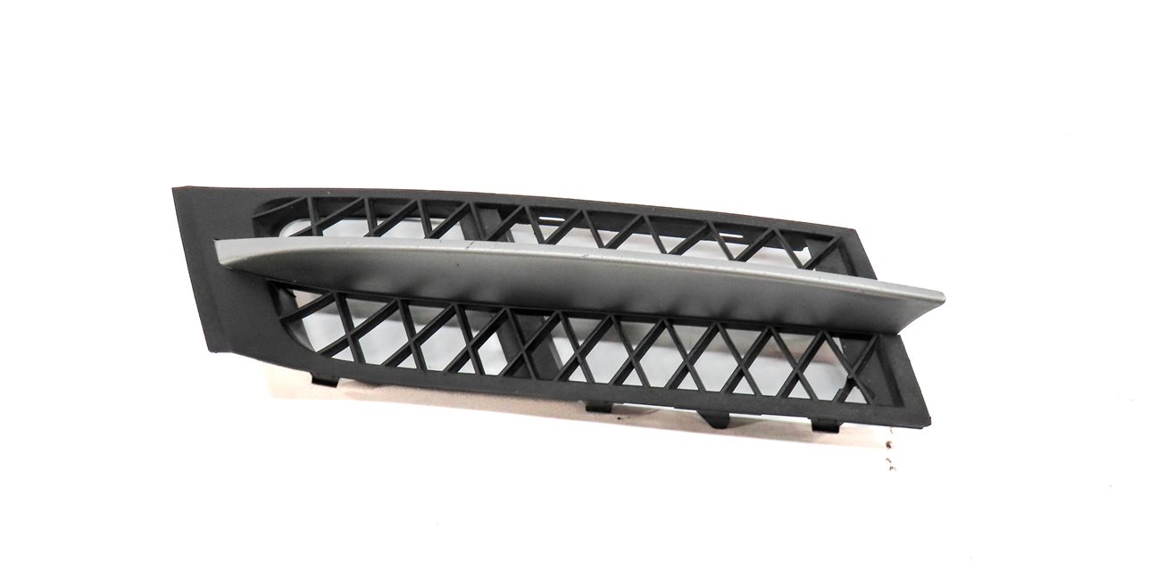 Thumbnail 9: 2010-2013 BMW 535iGT 550iGT (F07) FRONT LEFT & RIGHT BUMPER GRILLE TRIM SET-2