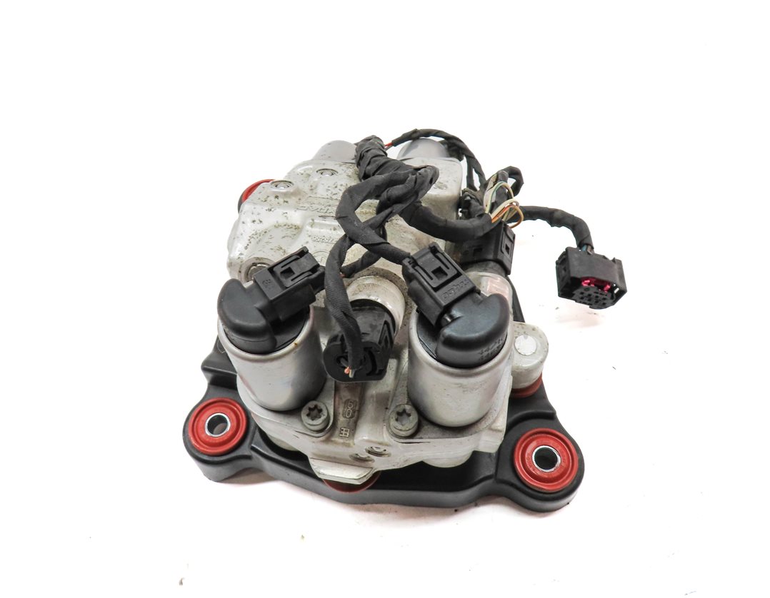 Thumbnail 5: 2011 BMW 535XIGT (F07) DYNAMIC DRIVE SUSPENSION HYDRAULIC VALVE BLOCK