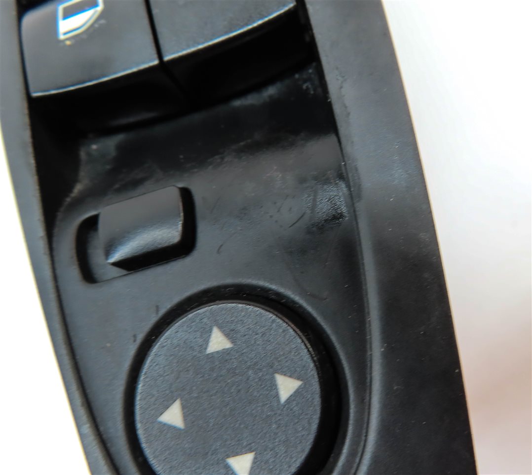 Thumbnail 8: 10-19 BMW 5 6 M5 M6 (F06 F10 F12 F13) LEFT DRIVER PFOLD WINDOW SWITCH w/ SHADE