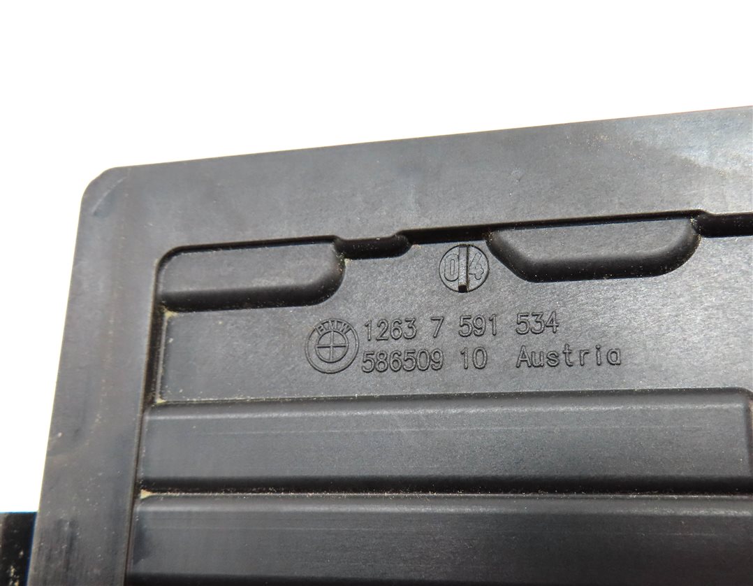 Thumbnail 5: 2011 BMW 535XIGT (F07) 3.0L (N55) ENGINE INTEGRATED POWER SUPPLY CONTROL MODULE